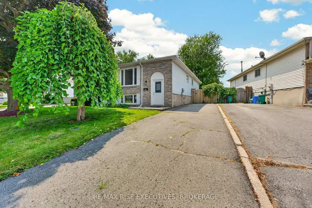 385 Melanie Ave, Kingston 2