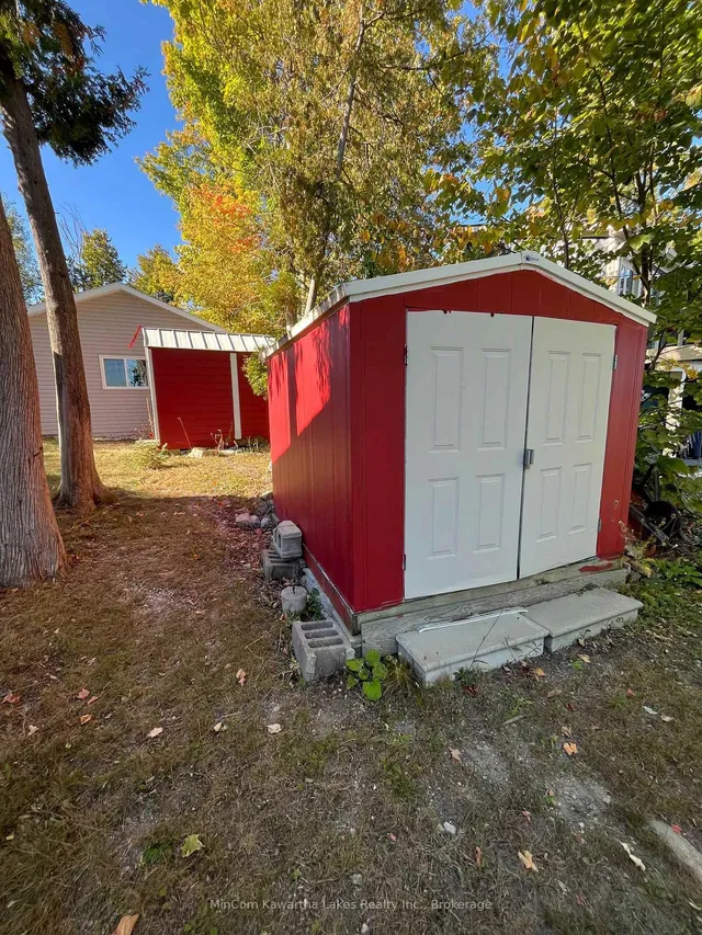 20 Southgate Circ, Curve Lake First Nation 35 5