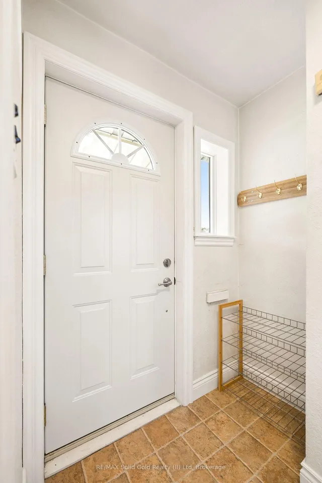 490 East Ave, Kitchener 5