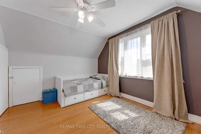 57 Peppler St, Waterloo 4