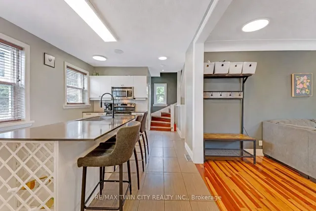57 Peppler St, Waterloo 5