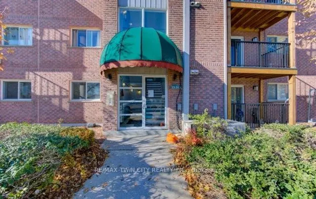 3085 Kingsway Dr #27, Kitchener 2