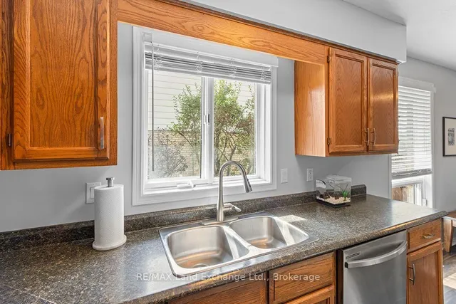 302 Bricker St, Saugeen Shores 4