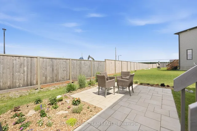 715 Maverick Cres, Ottawa 4