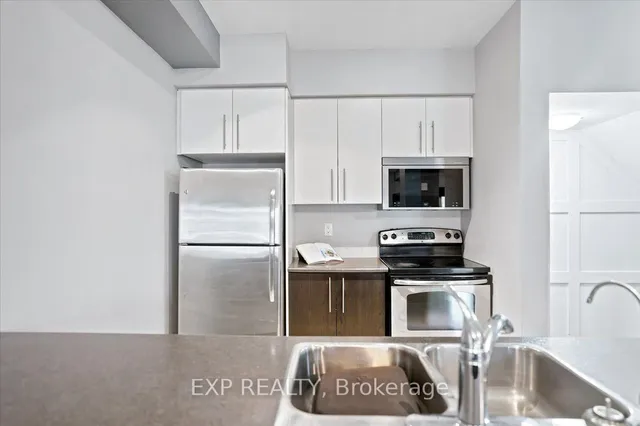 515 Winston Rd #15, Grimsby 4