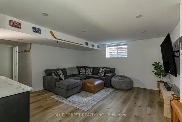 106 Spencer Ave, Lucan Biddulph 5
