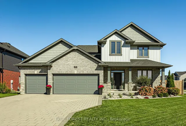 106 Spencer Ave, Lucan Biddulph