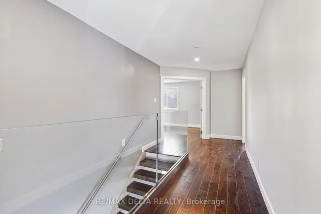 1791 Queensdale Ave, Ottawa 3