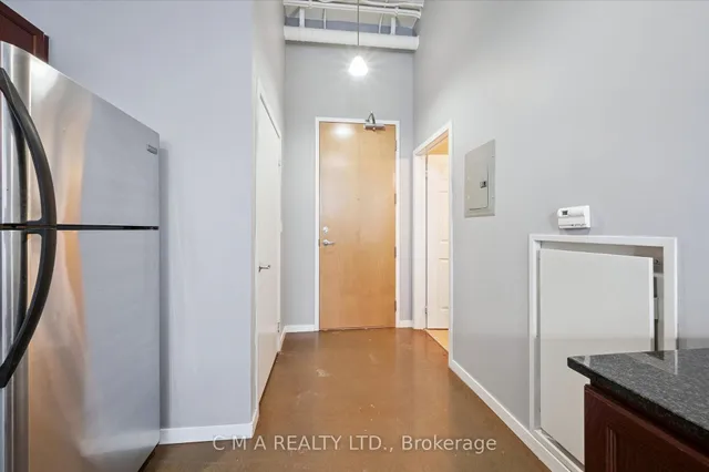 410 King St #218, Waterloo 4