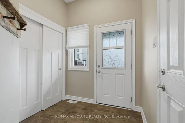 696 Trigoria Cres, Ottawa 3