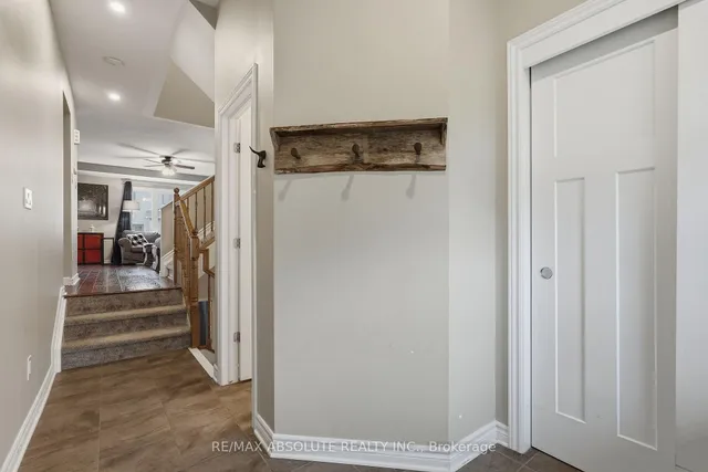 696 Trigoria Cres, Ottawa 4