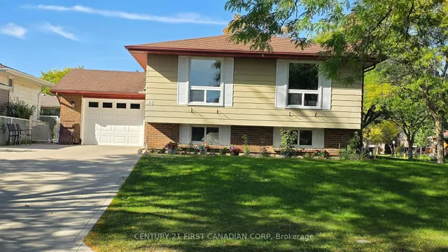45 Locust Cres, London South 2