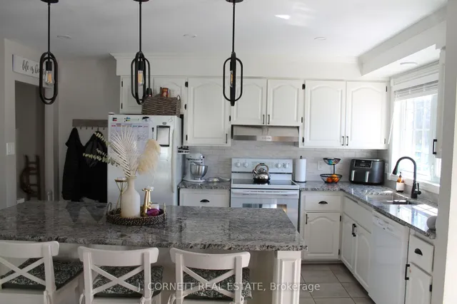 1319 Notre Dame St, Cornwall 4