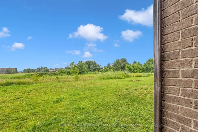 1318 Caen Ave, Woodstock 4