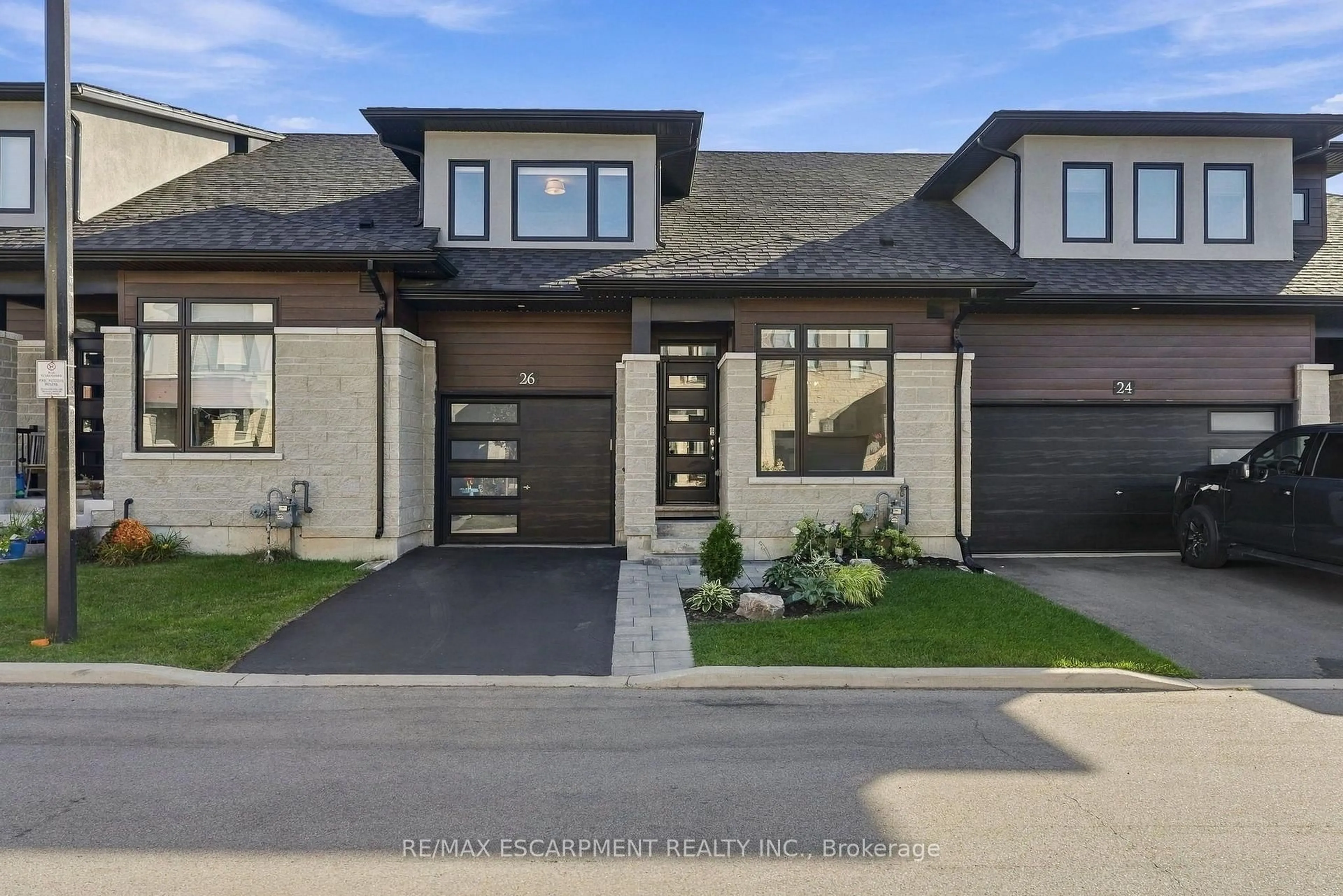trreb/IMG-X13829146_c4765bd9-b4a3-4486-b446-878ee83aaf1d-l.jpg