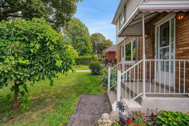 550 Wolffdale Cres, Ottawa 3