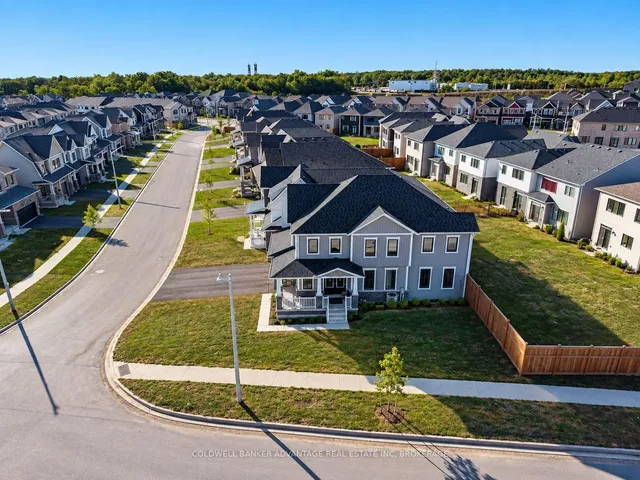 8 Downriver Dr, Welland 2