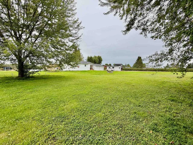 2066 La Passe Rd, Beachburg 3