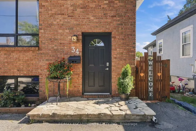 34 Grantham Ave, St. Catharines 3