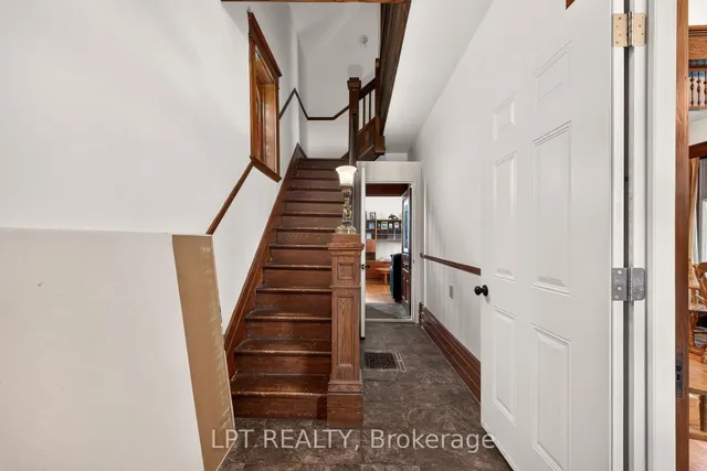 277 Andrew St, South Huron 3