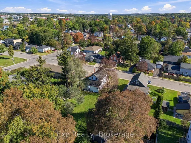 204 Robert St, Greater Napanee 4