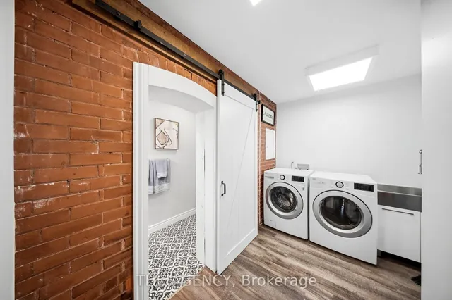 1-3 Main St, Brant 3