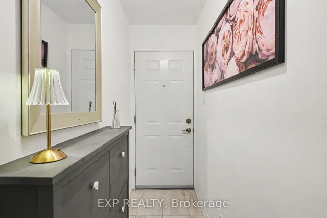 93 Strathaven Private #35, Ottawa 3
