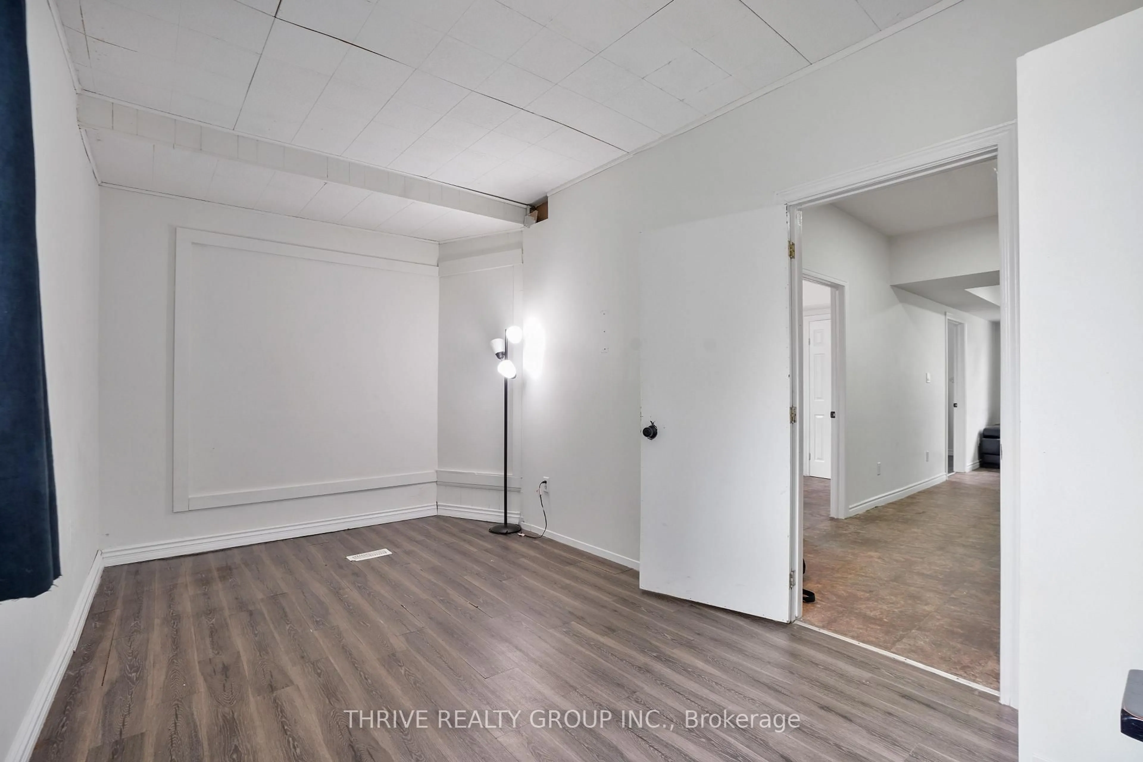 trreb/IMG-X13830312_3a893421-8c6f-4b5b-ad60-43a3f2f3d53b-l.jpg