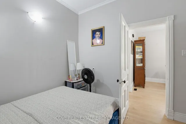 143 Mamelon St, London East 5