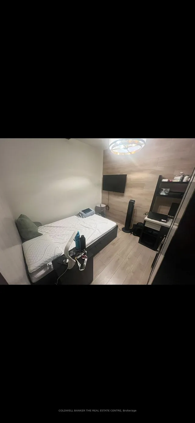 145 Columbia St #522, Waterloo 3