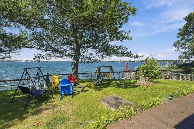 30 Mayne Lane, Prince Edward County 4