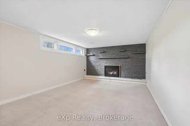 79 Dumbarton St, Guelph 4