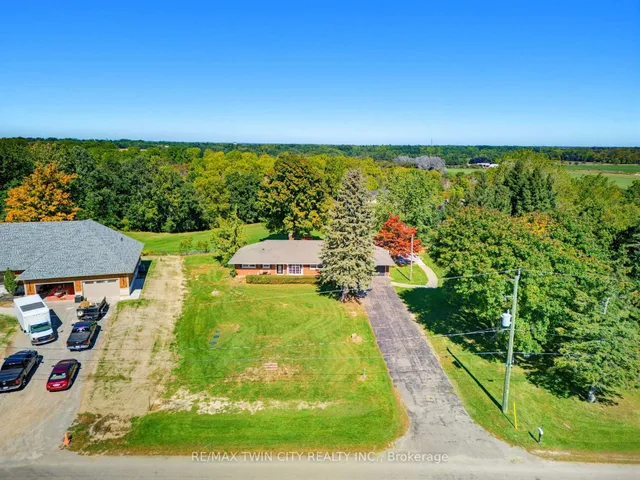 70 River Rd, Brantford 2