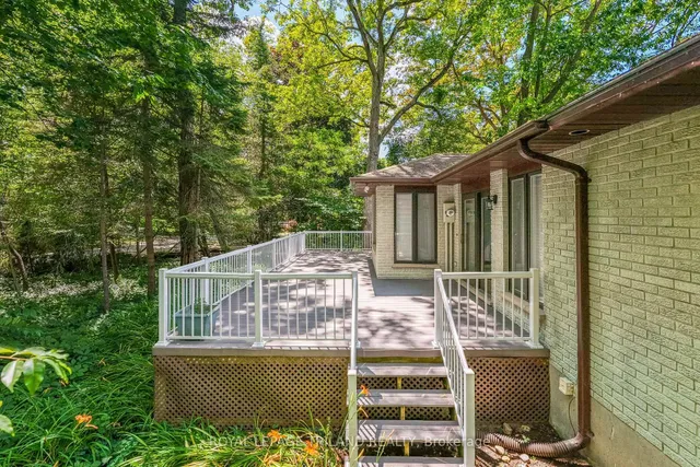 33 Forest Ave, South Huron 5