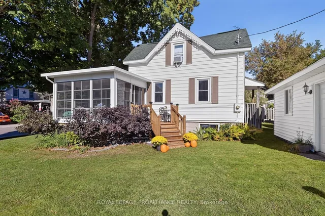 155 Henry St, Edwardsburgh/Cardinal 2
