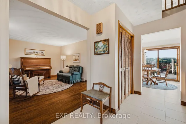 216 Alderview Dr, Wilmot 3
