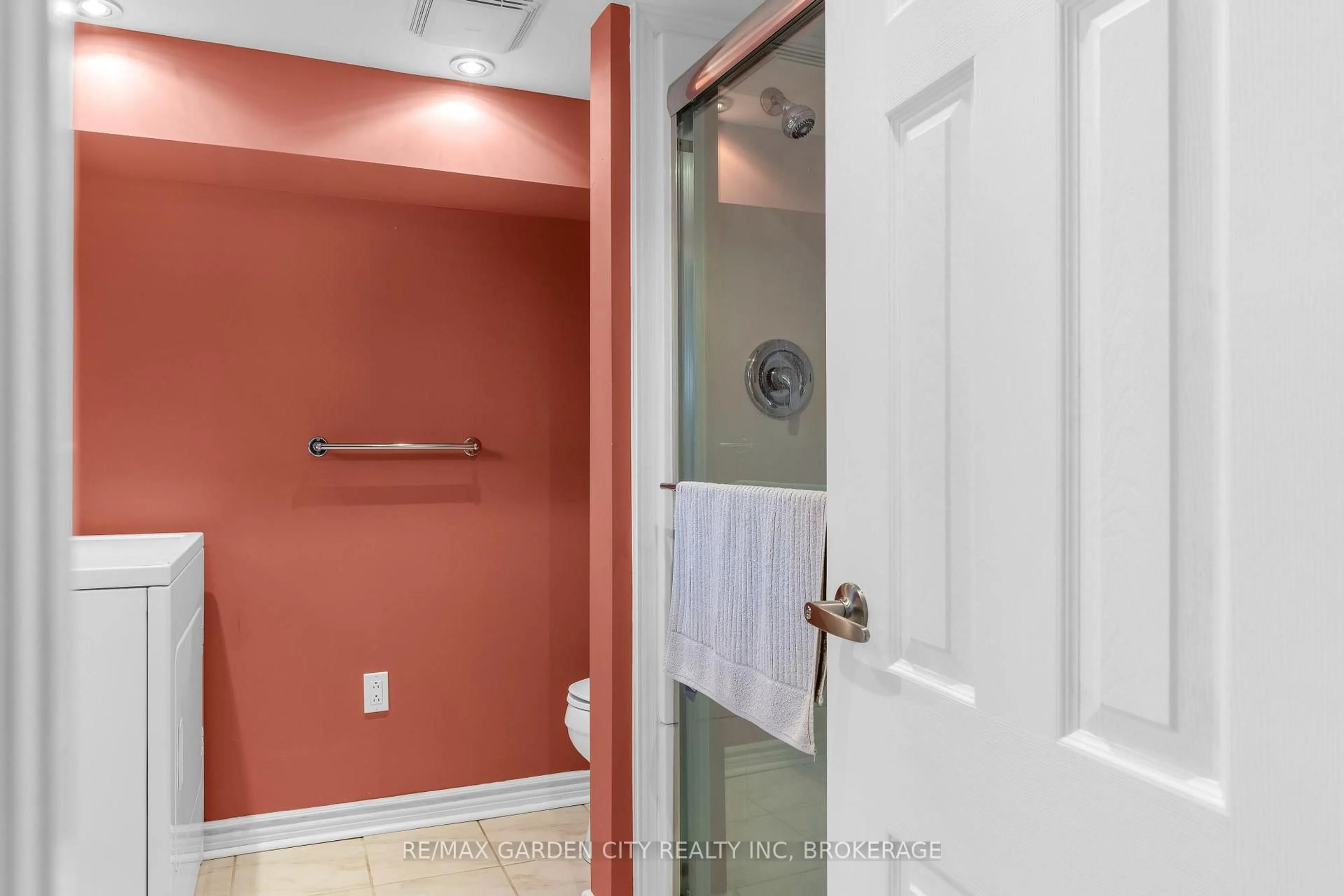 trreb/IMG-X13831770_0a6f84f61eddfe958a745858533de0425882411c47559396e2af8106521f8856.jpg