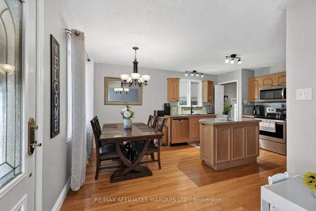 824 Alice St, Cornwall 3