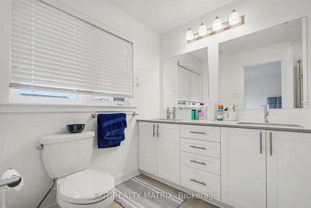 656 Putney Cres, Ottawa 4