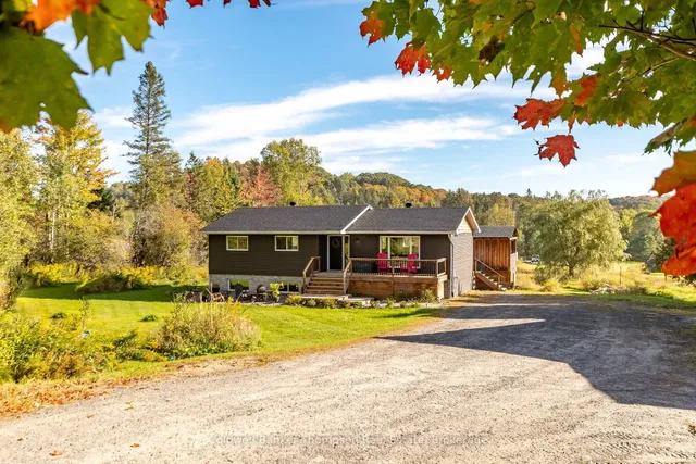 909 Old Muskoka Rd, Huntsville 3