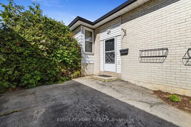450 Brigadoon Dr, Hamilton 4