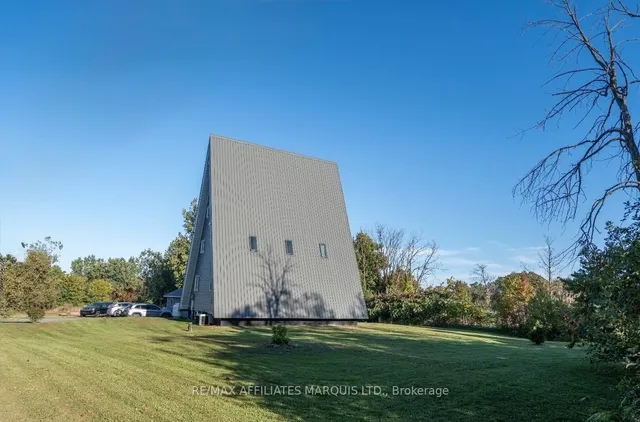 2150 Service Rd, Cornwall 2