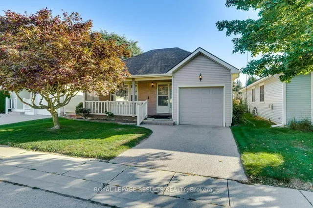 71 Edwin Cres, Tillsonburg 2