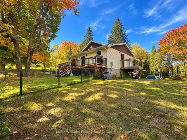 1250 Donroy Rd, Highlands East 2