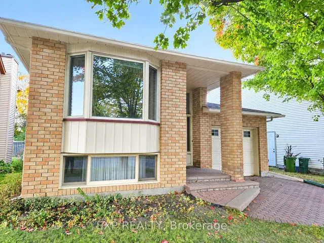 1627 Boyer Rd, Ottawa 3