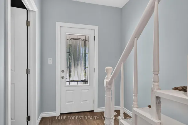 264 Furnival Rd, West Elgin