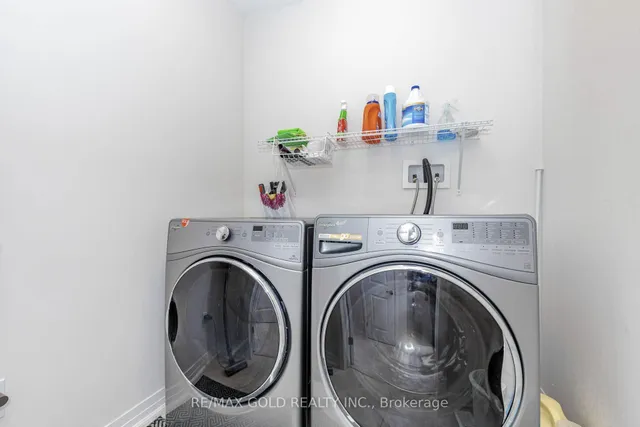 184 Leslie Davis St, North Dumfries 3