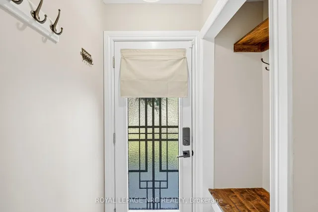 26 Battersea Ave, St. Catharines 5