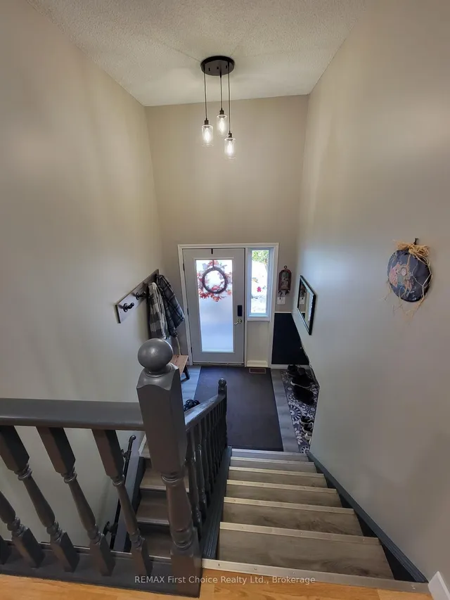 34 Hannah St, Emo 3