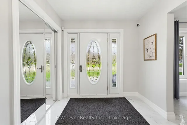15 Danube Dr, Waterloo 2